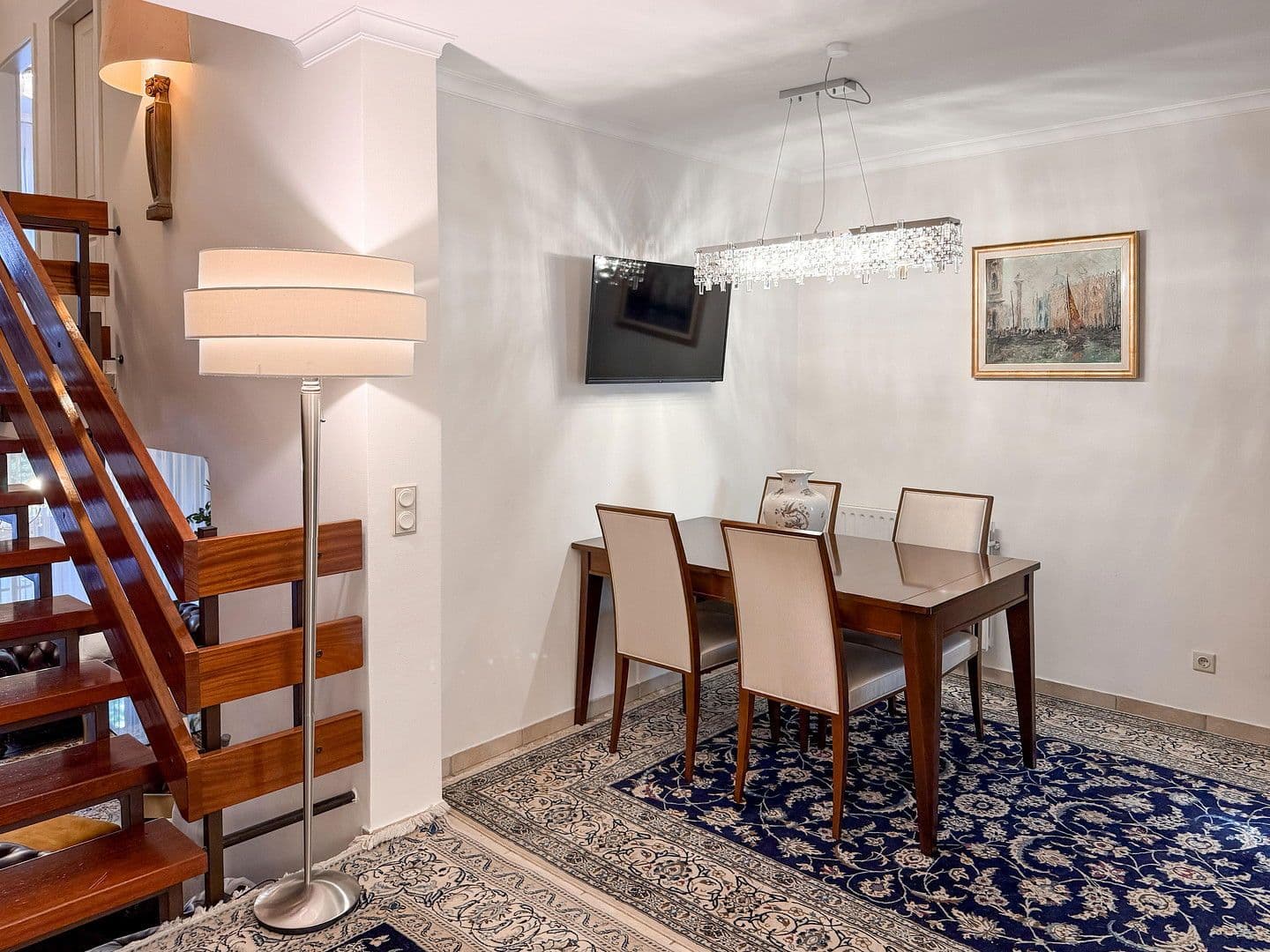 2 bedroom with open-plan kitchen flat for sale, 117 m², Düsseldorf, North Rhine-Westphalia 2 bedroom with open-plan kitchen flat for sale, 117 m², Düsseldorf, North Rhine-Westphalia