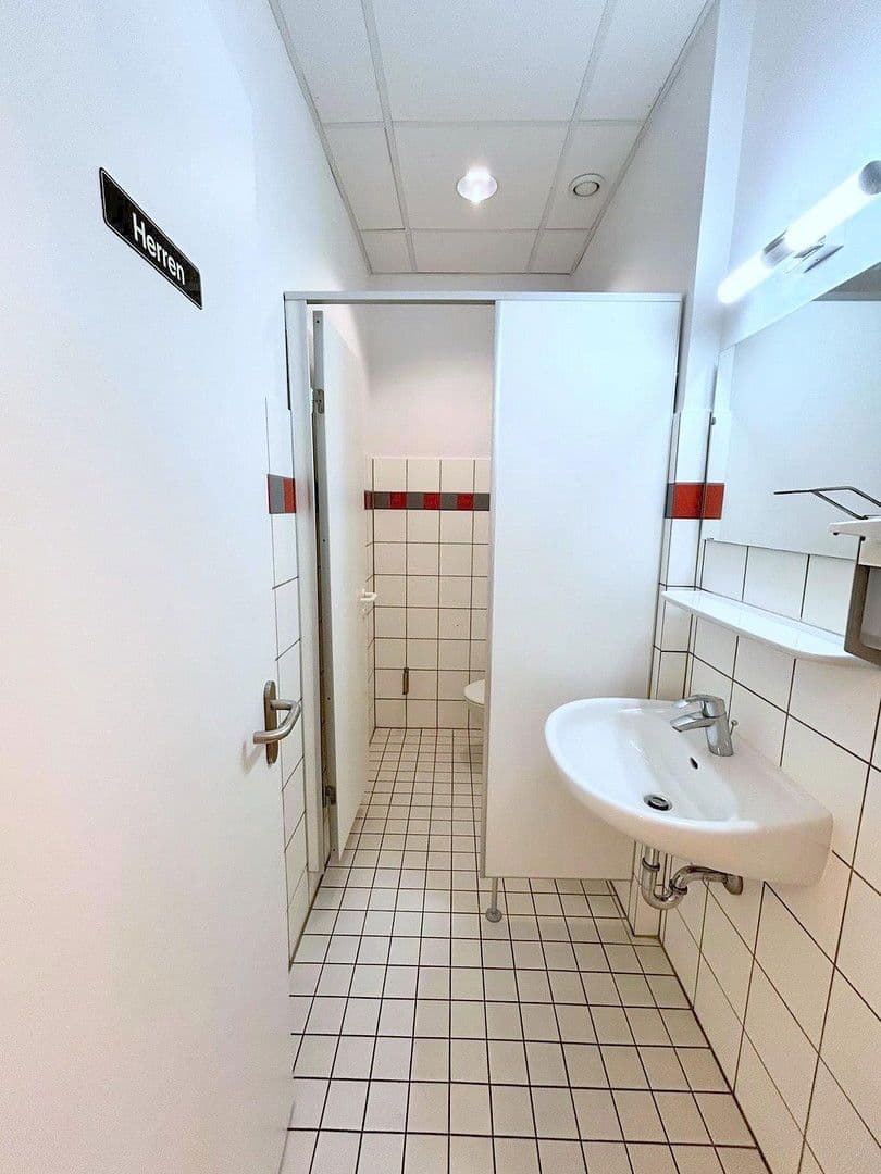 office to rent, 150 m², Lilienthalstraße 5b, Schönefeld, Brandenburg office to rent, 150 m², Lilienthalstraße 5b, Schönefeld, Brandenburg