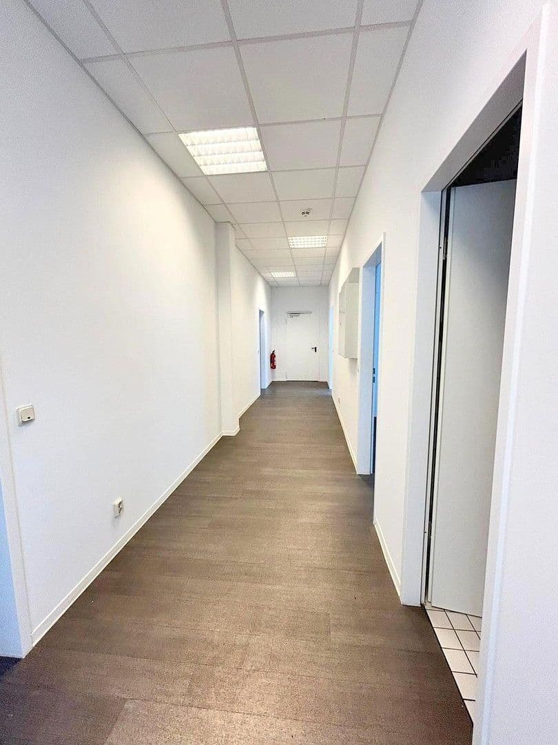 office to rent, 150 m², Lilienthalstraße 5b, Schönefeld, Brandenburg office to rent, 150 m², Lilienthalstraße 5b, Schönefeld, Brandenburg