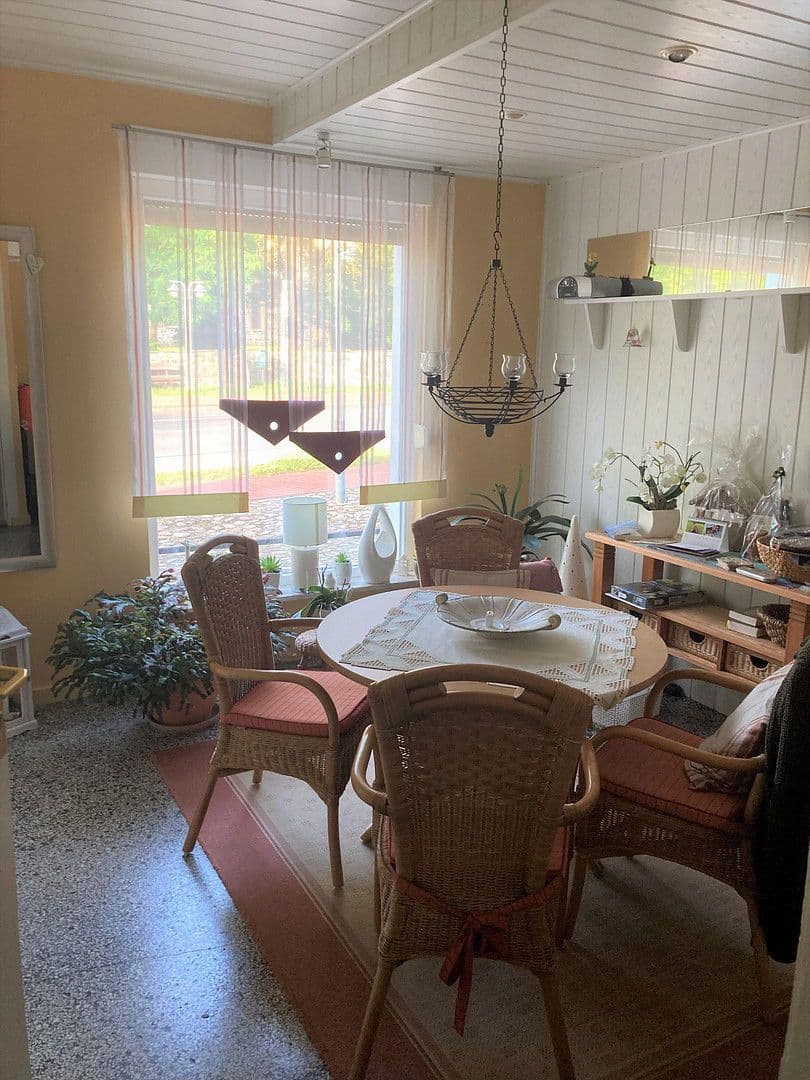 house for sale, 260 m², Lindenplatz 1, Arendsee (Altmark), Saxony-Anhalt house for sale, 260 m², Lindenplatz 1, Arendsee (Altmark), Saxony-Anhalt