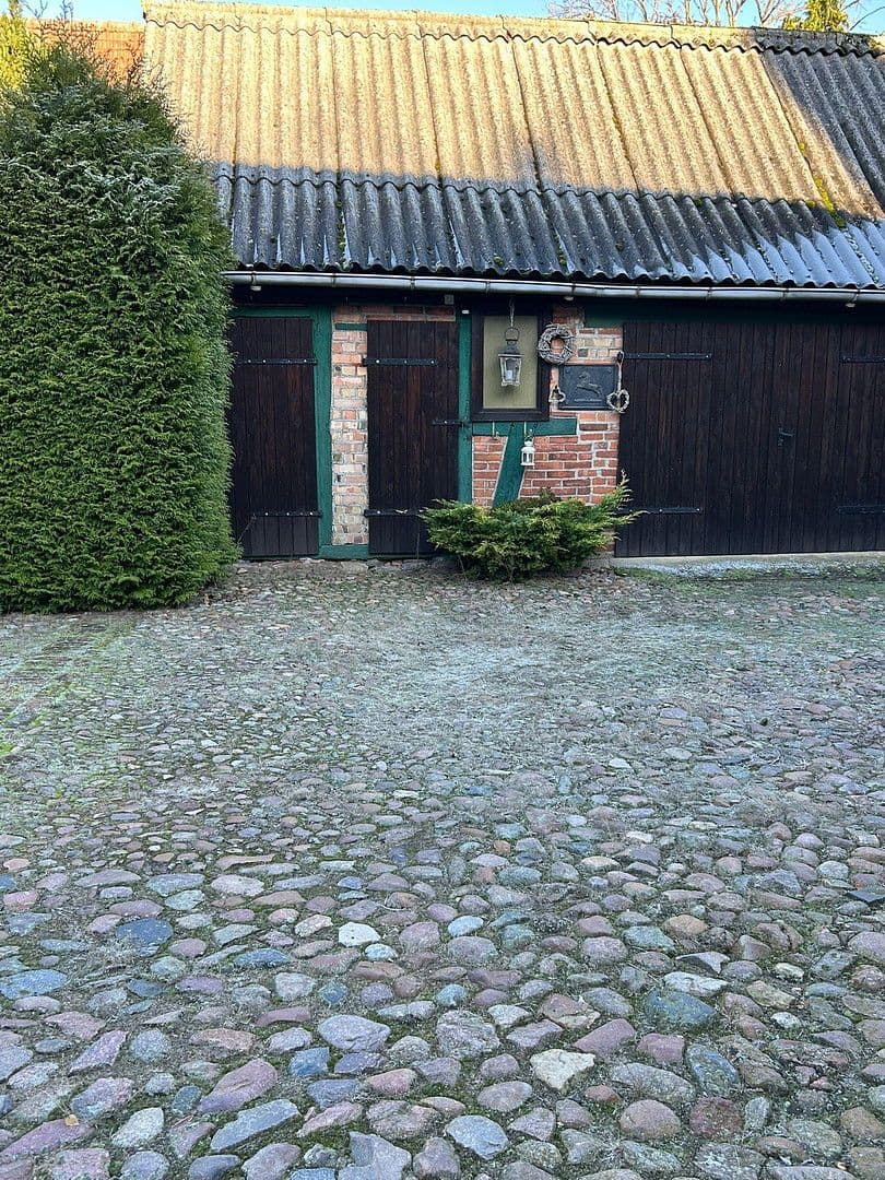 house for sale, 260 m², Lindenplatz 1, Arendsee (Altmark), Saxony-Anhalt house for sale, 260 m², Lindenplatz 1, Arendsee (Altmark), Saxony-Anhalt