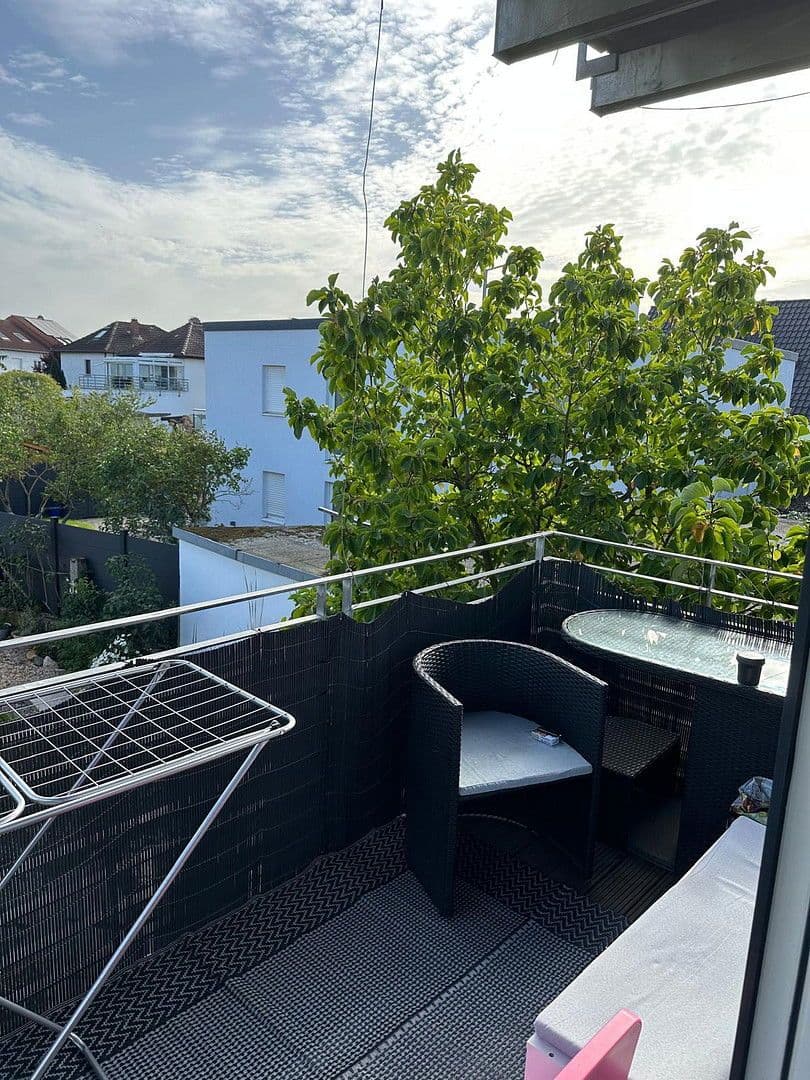 3 bedroom with open-plan kitchen flat to rent, 108 m², Rheinauer Str. 34, Brühl, Baden-Württemberg 3 bedroom with open-plan kitchen flat to rent, 108 m², Rheinauer Str. 34, Brühl, Baden-Württemberg