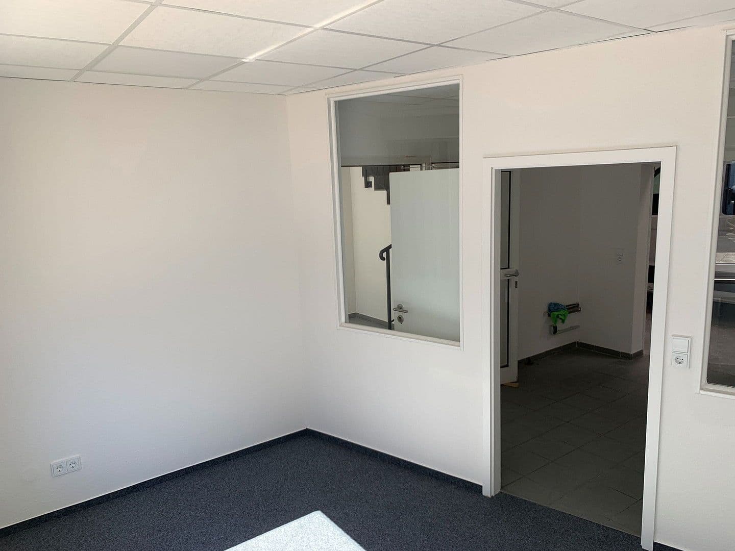 office to rent, 210 m², Rapsacker 13c, Lübeck, Schleswig-Holstein office to rent, 210 m², Rapsacker 13c, Lübeck, Schleswig-Holstein