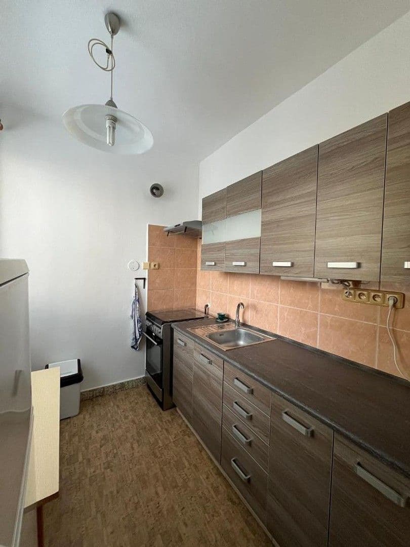 1 bedroom flat to rent, 30 m², Na Hrádku, Pardubice, Pardubický Region 1 bedroom flat to rent, 30 m², Na Hrádku, Pardubice, Pardubický Region