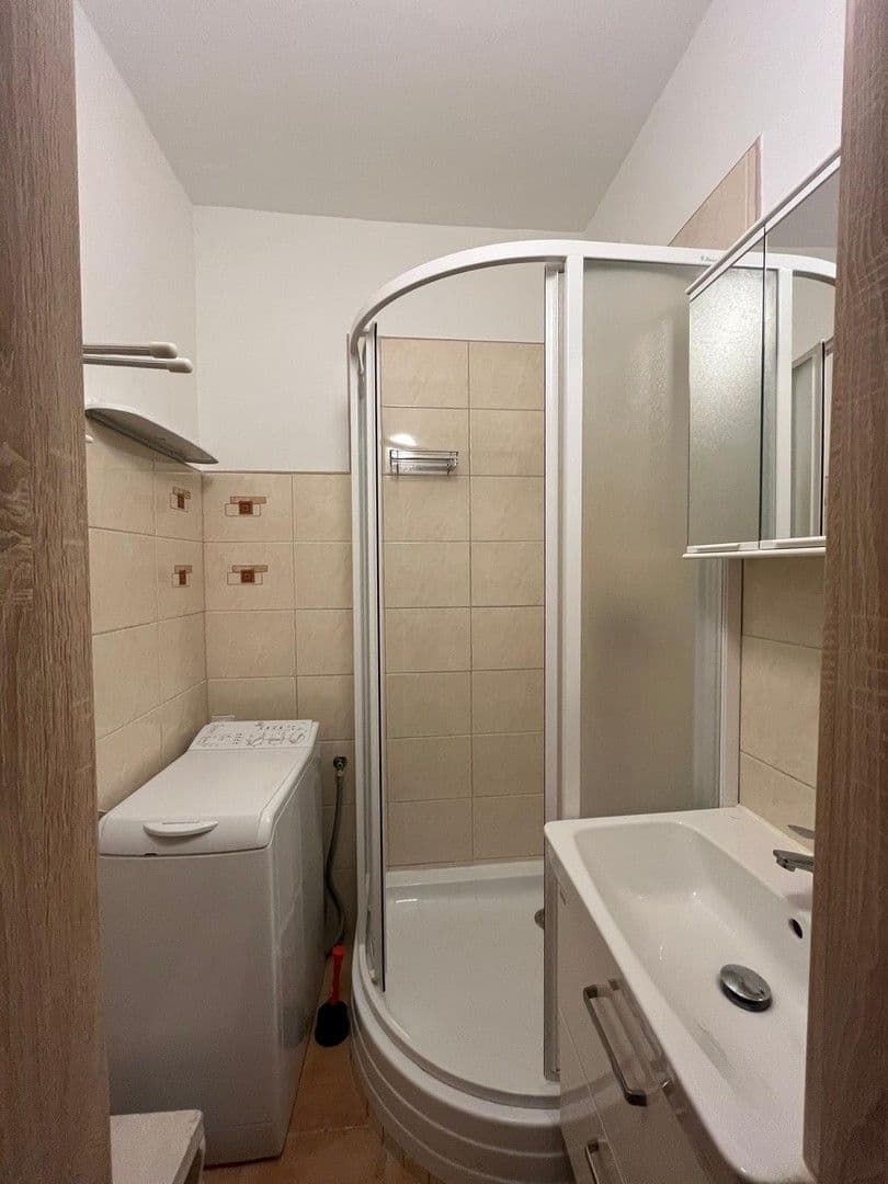 1 bedroom flat to rent, 30 m², Na Hrádku, Pardubice, Pardubický Region 1 bedroom flat to rent, 30 m², Na Hrádku, Pardubice, Pardubický Region