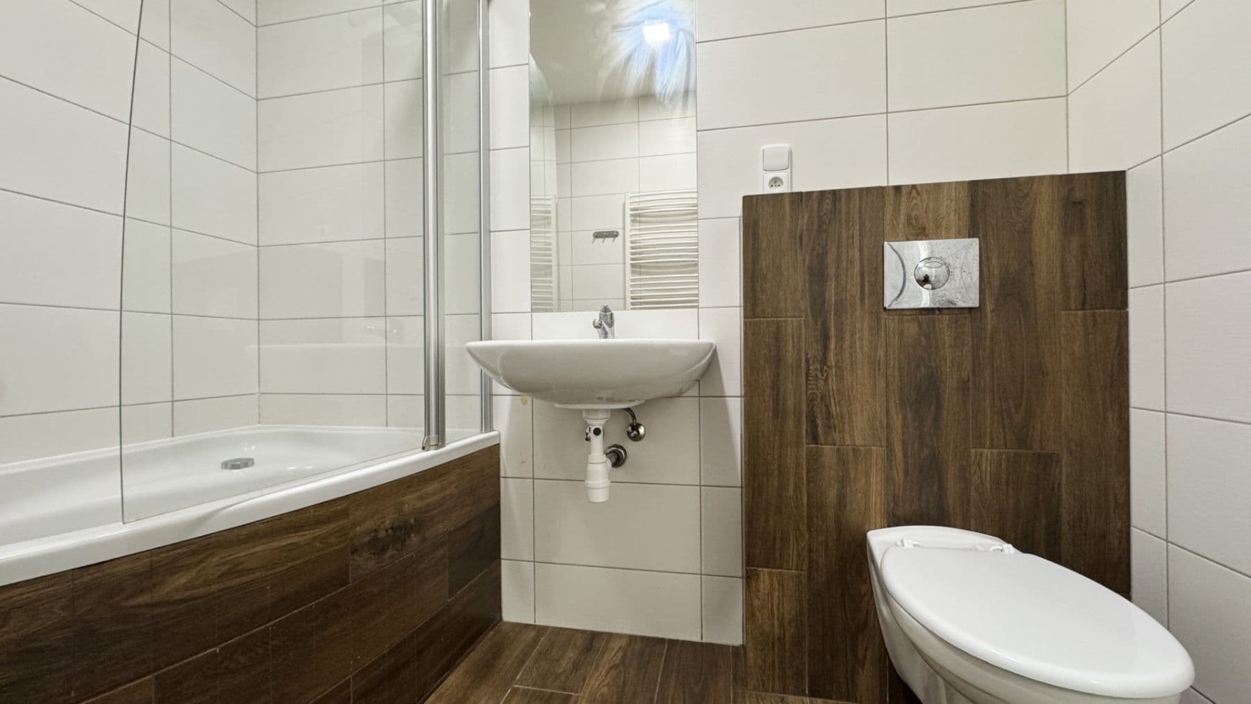 2 bedroom with open-plan kitchen flat to rent, 64 m², Nad Vápenkami, Kladno, Středočeský Region 2 bedroom with open-plan kitchen flat to rent, 64 m², Nad Vápenkami, Kladno, Středočeský Region