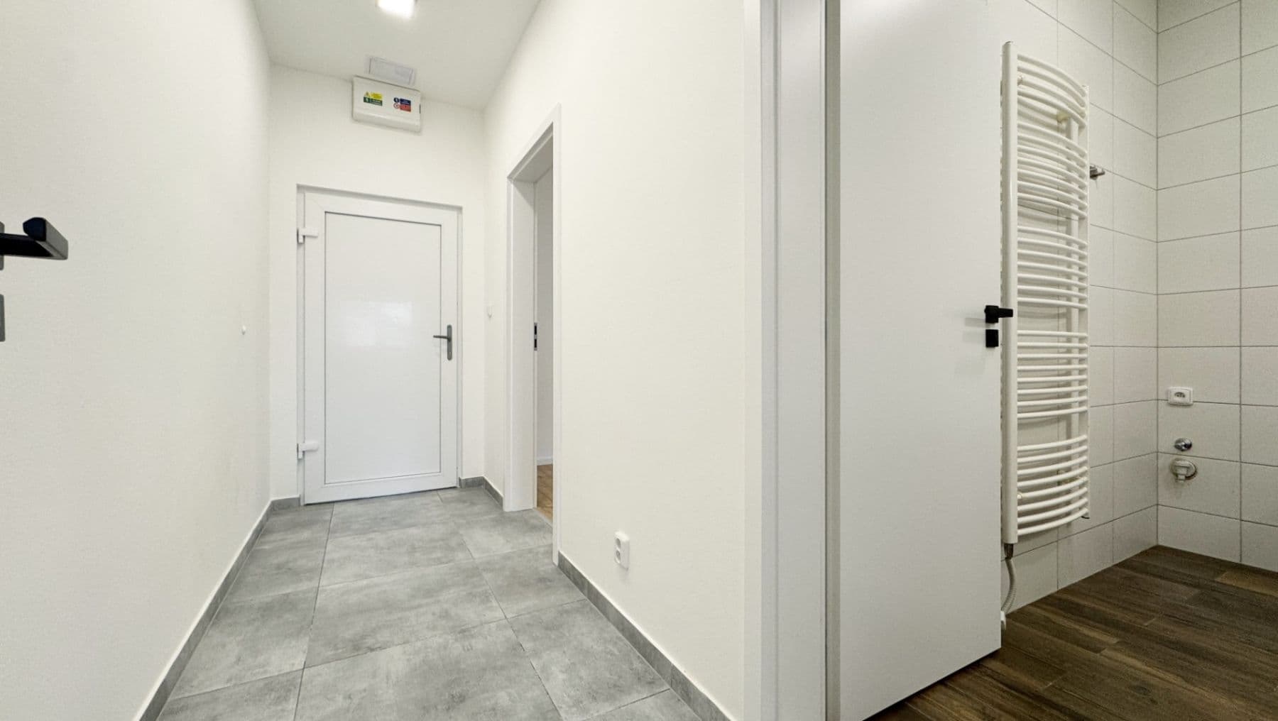 2 bedroom with open-plan kitchen flat to rent, 64 m², Nad Vápenkami, Kladno, Středočeský Region 2 bedroom with open-plan kitchen flat to rent, 64 m², Nad Vápenkami, Kladno, Středočeský Region