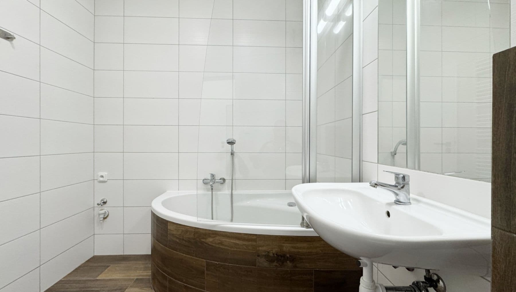 2 bedroom with open-plan kitchen flat to rent, 64 m², Nad Vápenkami, Kladno, Středočeský Region 2 bedroom with open-plan kitchen flat to rent, 64 m², Nad Vápenkami, Kladno, Středočeský Region