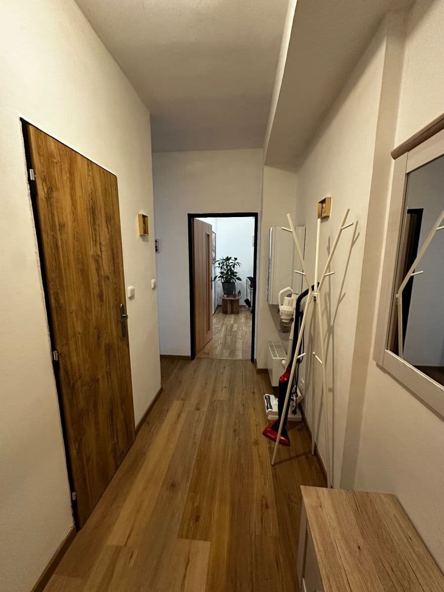 2 bedroom flat to rent, 68 m², Vltavská, Štěchovice, Středočeský Region 2 bedroom flat to rent, 68 m², Vltavská, Štěchovice, Středočeský Region