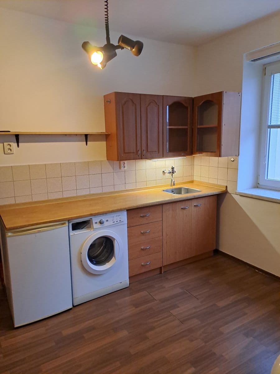 Studio flat to rent, 22 m², Tř. Maršála Malinovského, Uherské Hradiště, Zlínský Region Studio flat to rent, 22 m², Tř. Maršála Malinovského, Uherské Hradiště, Zlínský Region