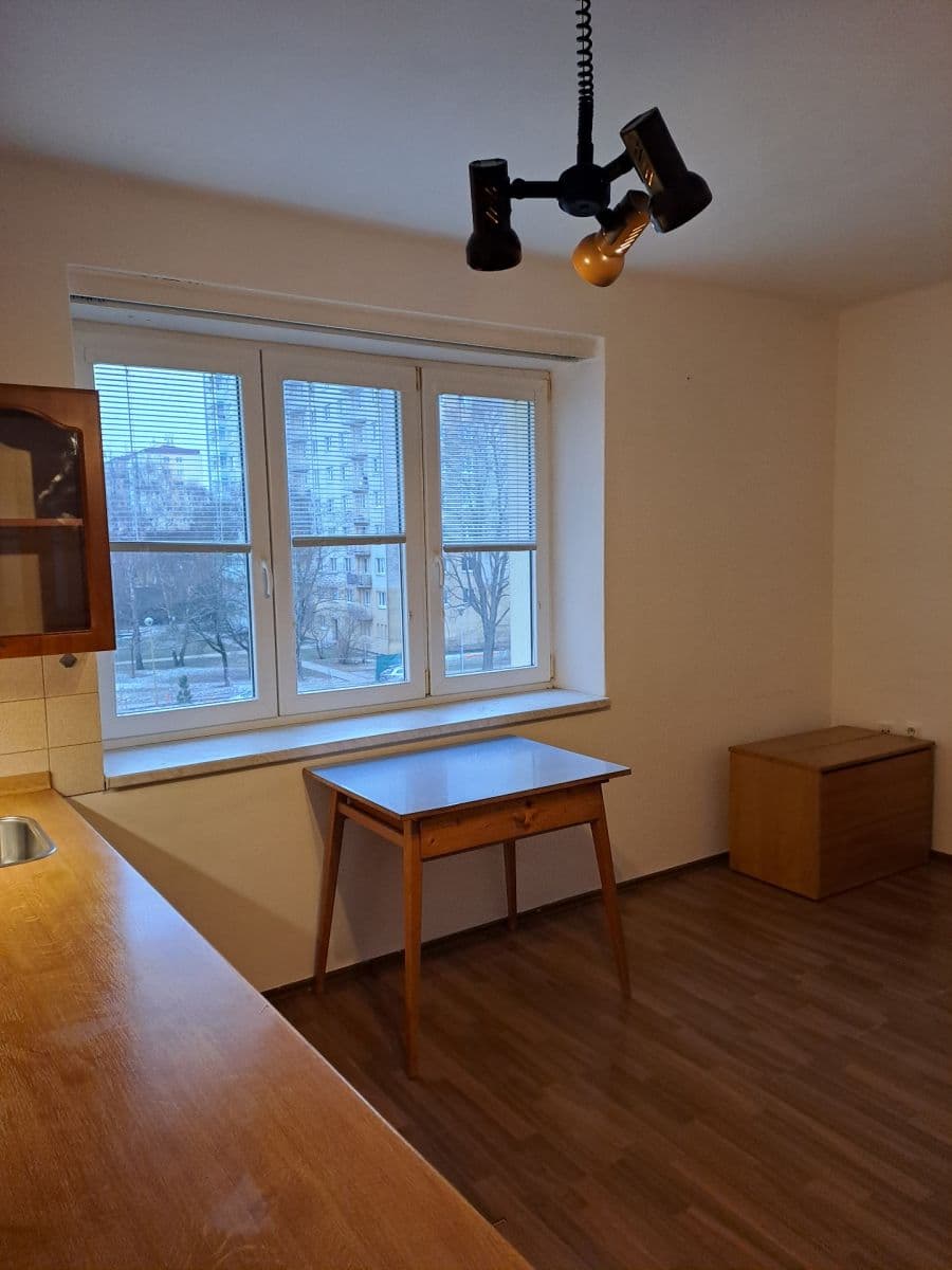Studio flat to rent, 22 m², Tř. Maršála Malinovského, Uherské Hradiště, Zlínský Region Studio flat to rent, 22 m², Tř. Maršála Malinovského, Uherské Hradiště, Zlínský Region