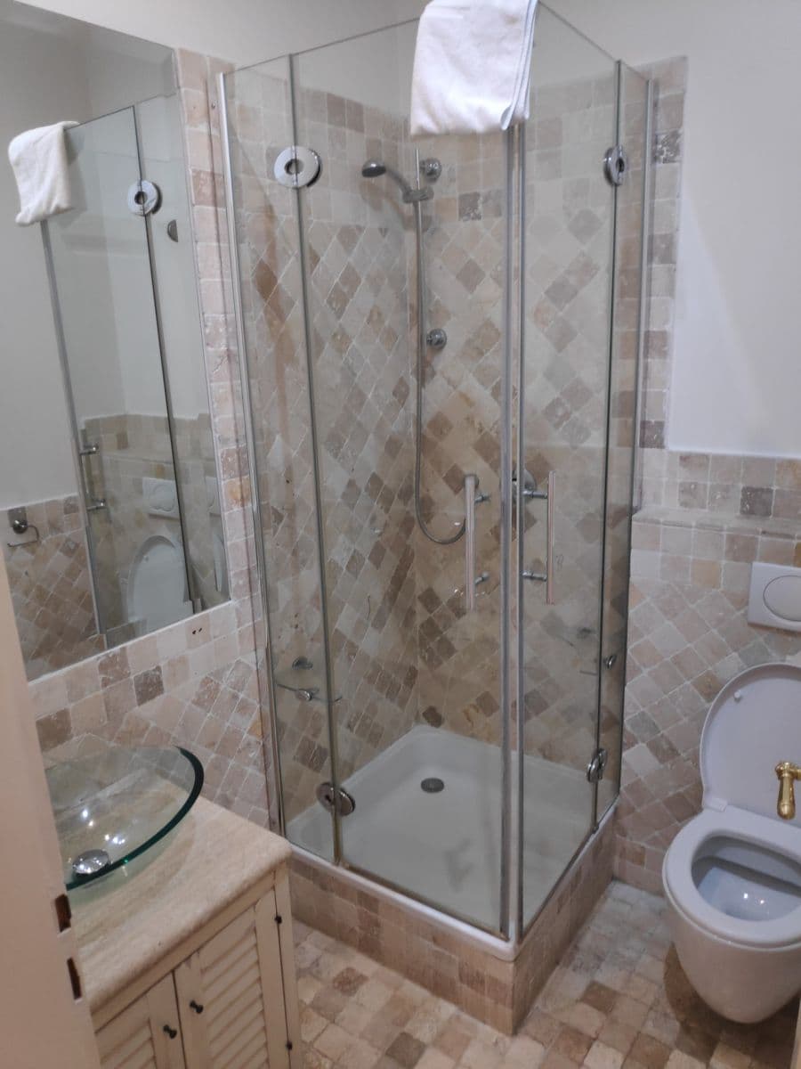 2 bedroom flat to rent, 50 m², Na Výtoni, Prague, Prague 2 bedroom flat to rent, 50 m², Na Výtoni, Prague, Prague