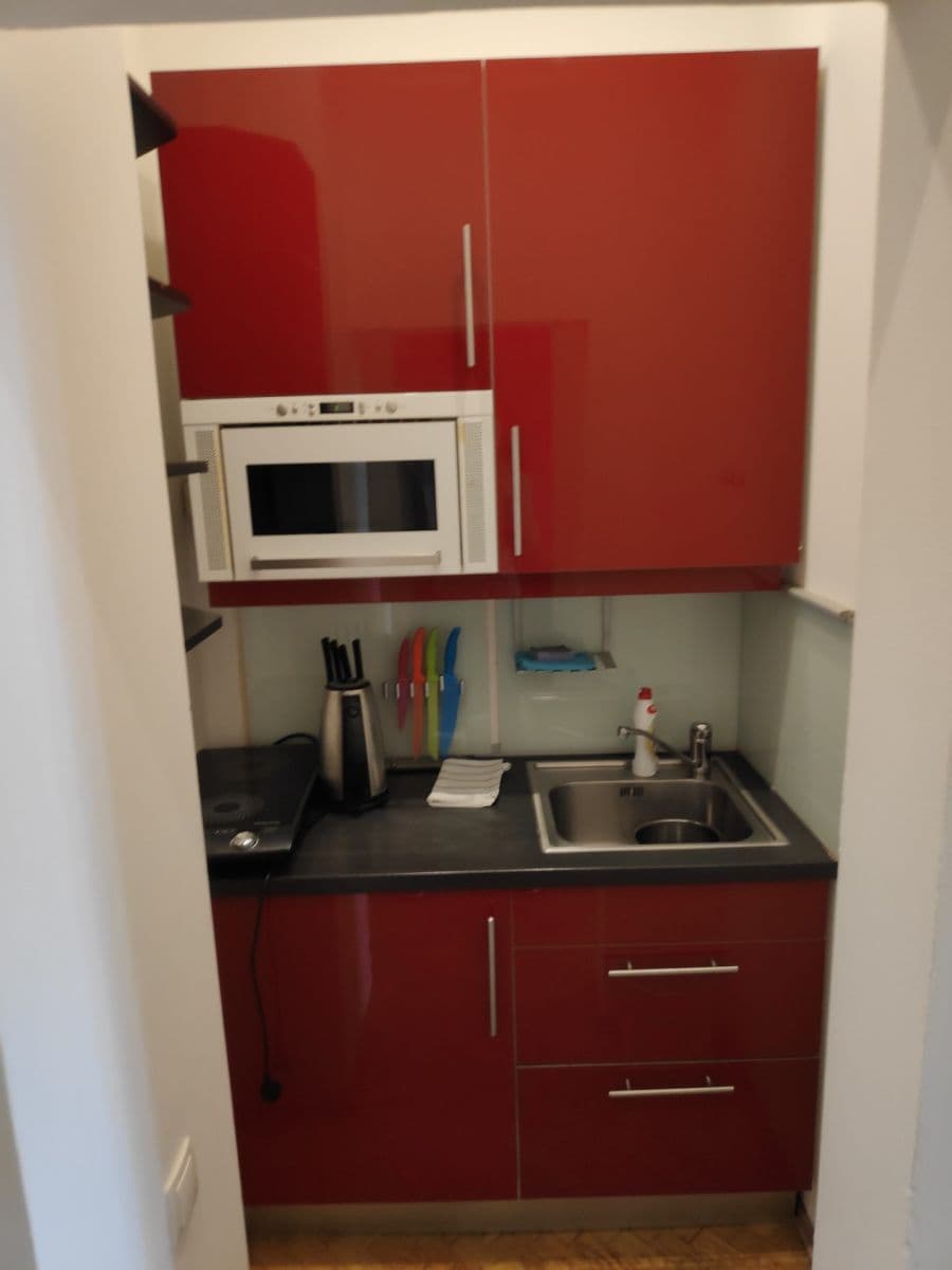 2 bedroom flat to rent, 50 m², Na Výtoni, Prague, Prague 2 bedroom flat to rent, 50 m², Na Výtoni, Prague, Prague