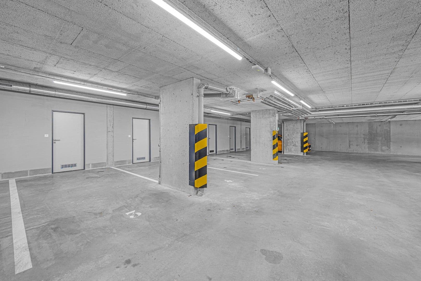 1 bedroom with open-plan kitchen flat to rent, 42 m², Pekařova, Prague, Prague 1 bedroom with open-plan kitchen flat to rent, 42 m², Pekařova, Prague, Prague