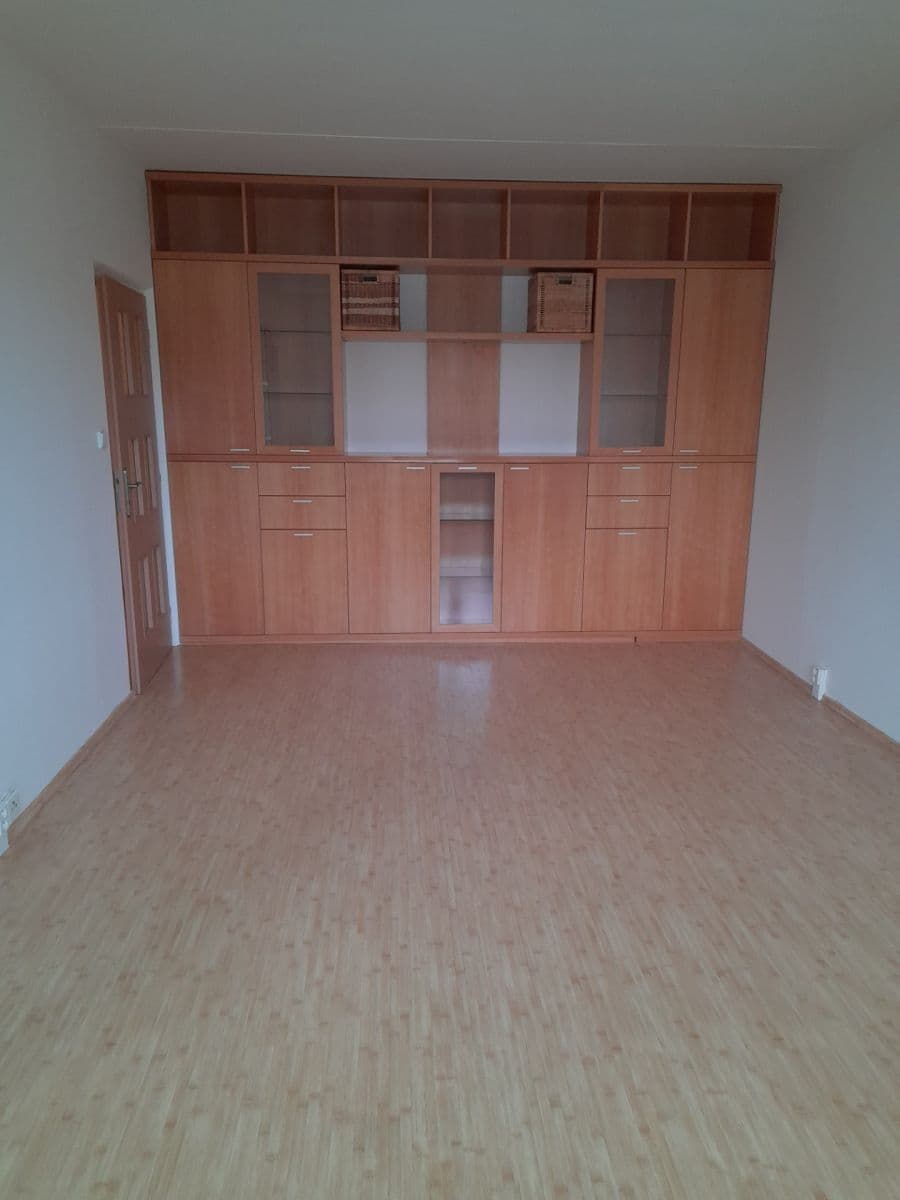 2 bedroom flat to rent, 68 m², Zárubova, Prague, Prague 2 bedroom flat to rent, 68 m², Zárubova, Prague, Prague