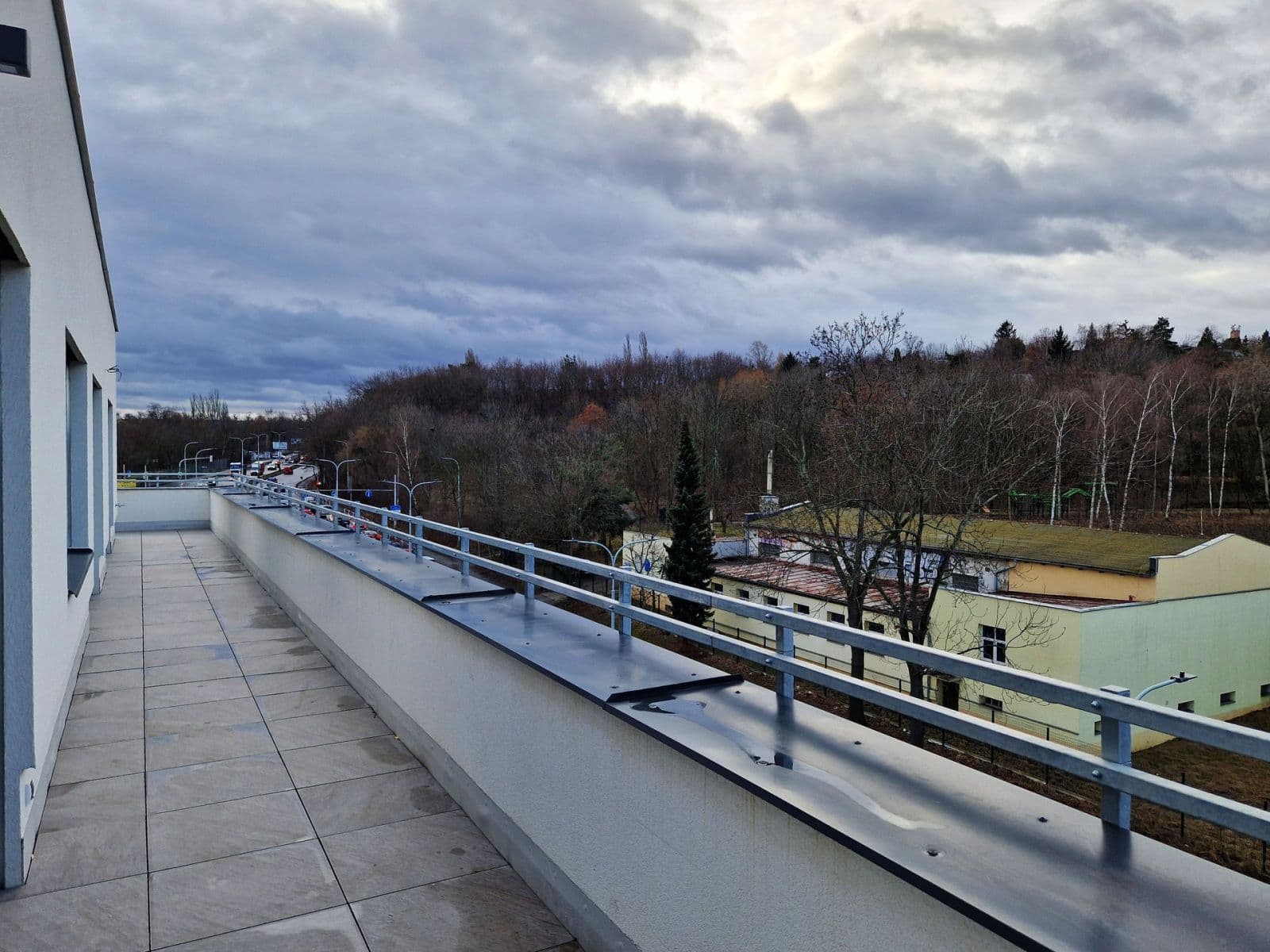 1 bedroom with open-plan kitchen flat to rent, 54 m², Spojovací, Prague, Prague 1 bedroom with open-plan kitchen flat to rent, 54 m², Spojovací, Prague, Prague