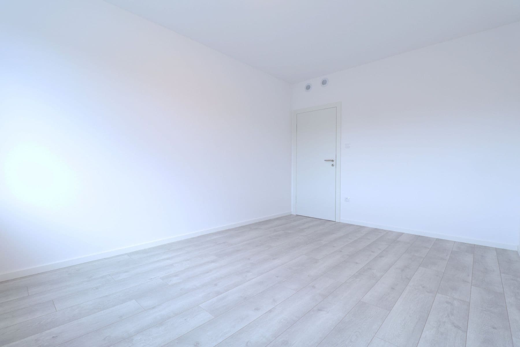 1 bedroom with open-plan kitchen flat to rent, 54 m², Spojovací, Prague, Prague 1 bedroom with open-plan kitchen flat to rent, 54 m², Spojovací, Prague, Prague