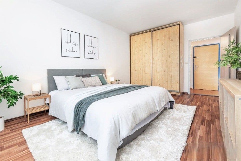 1 bedroom with open-plan kitchen flat to rent, 46 m², Lonkova, Pardubice, Pardubický Region 1 bedroom with open-plan kitchen flat to rent, 46 m², Lonkova, Pardubice, Pardubický Region