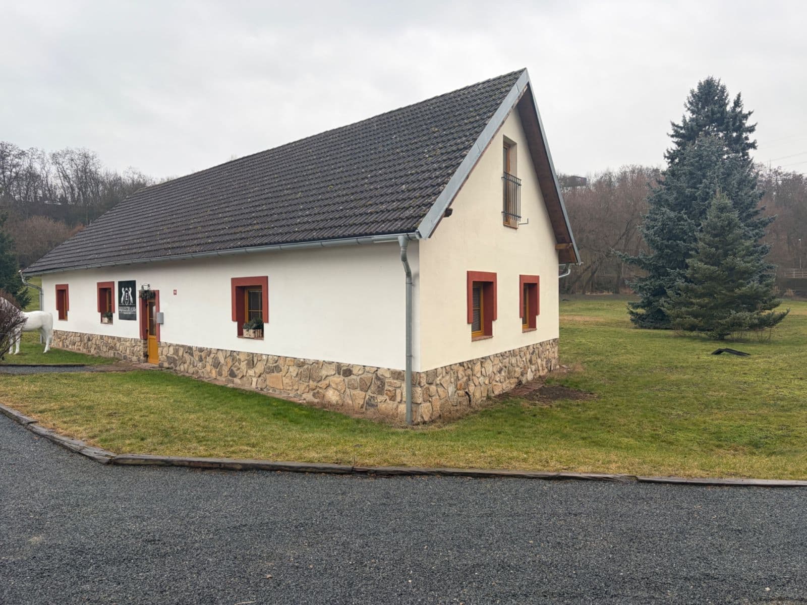 non-residential property to rent, 220 m², K Radotínu, Prague, Prague non-residential property to rent, 220 m², K Radotínu, Prague, Prague