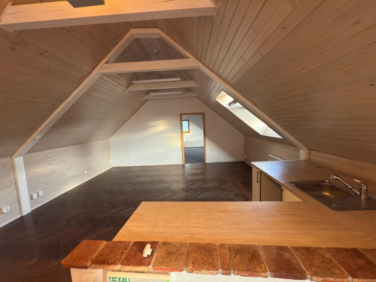 non-residential property to rent, 220 m², K Radotínu, Prague, Prague non-residential property to rent, 220 m², K Radotínu, Prague, Prague