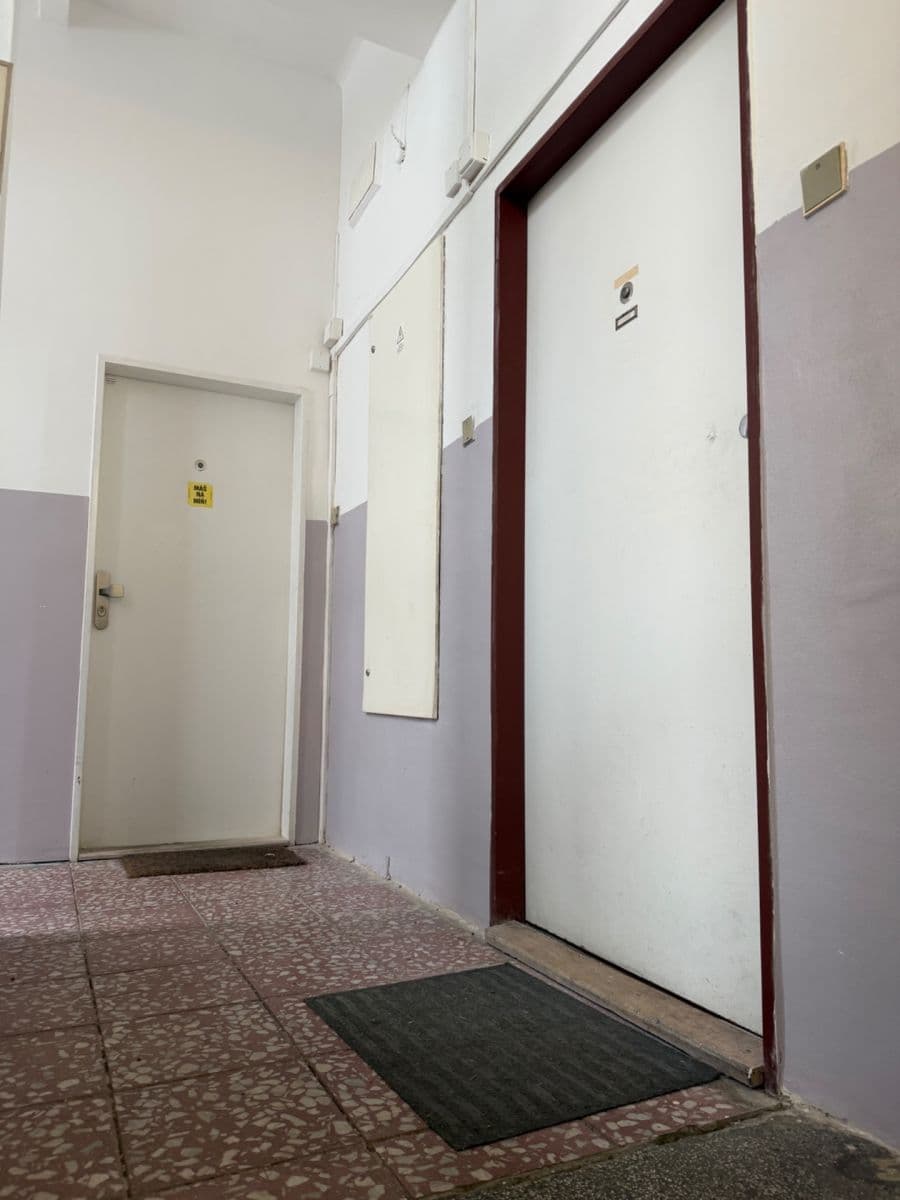 Studio flat for sale, 33 m², Sevastopolská, Prague, Prague Studio flat for sale, 33 m², Sevastopolská, Prague, Prague