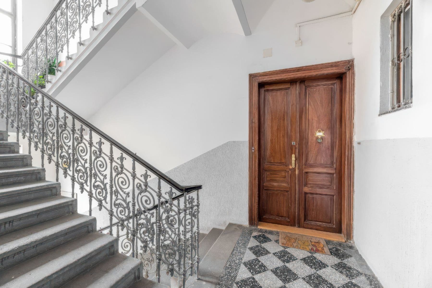 3 bedroom with open-plan kitchen flat to rent, 110 m², Vojtěšská, Prague, Prague 3 bedroom with open-plan kitchen flat to rent, 110 m², Vojtěšská, Prague, Prague