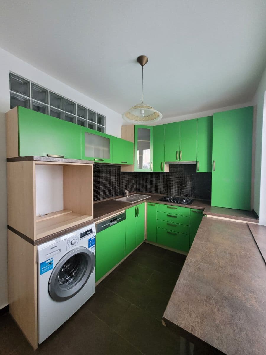 4 bedroom flat for sale, 72 m², Žilinská, Ostrava, Moravskoslezský Region 4 bedroom flat for sale, 72 m², Žilinská, Ostrava, Moravskoslezský Region