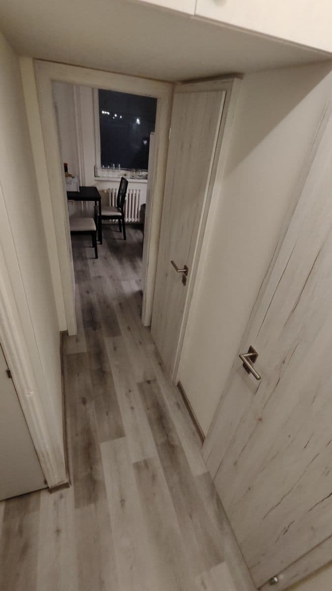 1 bedroom with open-plan kitchen flat to rent, 53 m², Tupolevova, Prague, Prague 1 bedroom with open-plan kitchen flat to rent, 53 m², Tupolevova, Prague, Prague