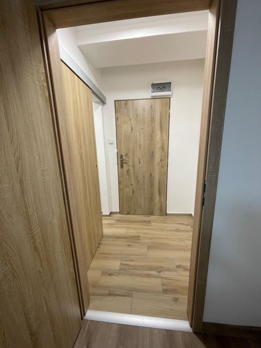 Studio flat to rent, 21 m², Sokolská třída, Ostrava, Moravskoslezský Region Studio flat to rent, 21 m², Sokolská třída, Ostrava, Moravskoslezský Region