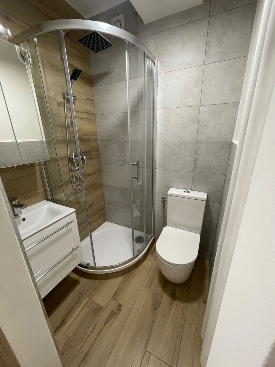 Studio flat to rent, 21 m², Sokolská třída, Ostrava, Moravskoslezský Region Studio flat to rent, 21 m², Sokolská třída, Ostrava, Moravskoslezský Region