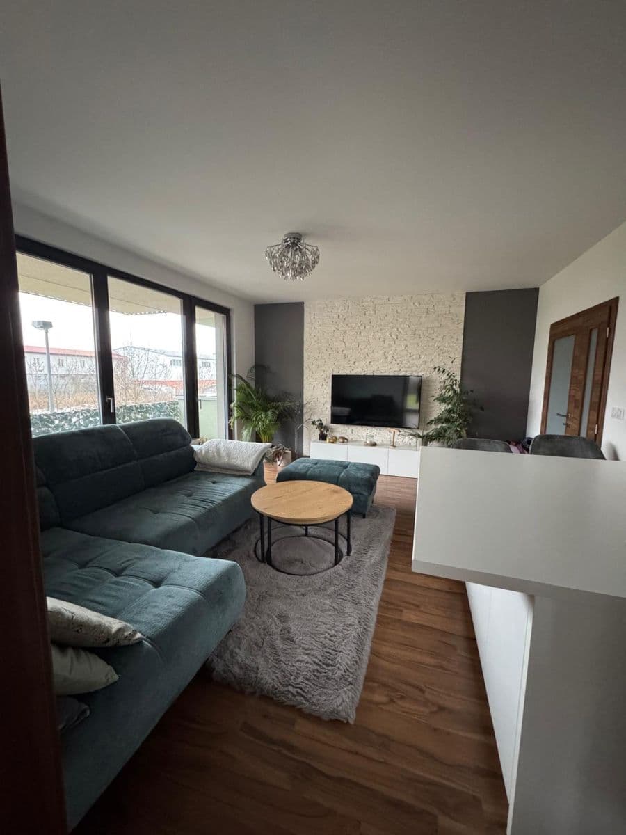 1 bedroom with open-plan kitchen flat to rent, 53 m², Sousedíkova, Prague, Prague 1 bedroom with open-plan kitchen flat to rent, 53 m², Sousedíkova, Prague, Prague