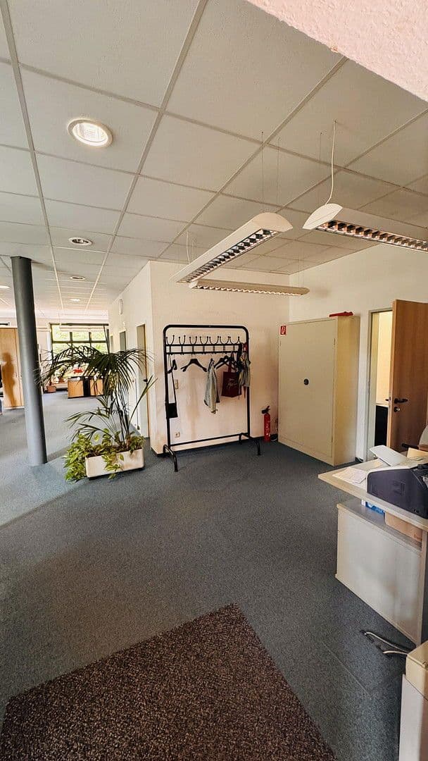 office to rent, 173 m², Marienstr. 4, Neustrelitz, Mecklenburg-Vorpommern office to rent, 173 m², Marienstr. 4, Neustrelitz, Mecklenburg-Vorpommern