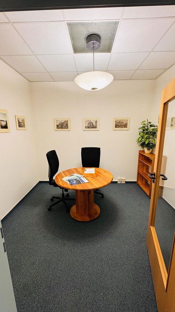 office to rent, 173 m², Marienstr. 4, Neustrelitz, Mecklenburg-Vorpommern office to rent, 173 m², Marienstr. 4, Neustrelitz, Mecklenburg-Vorpommern