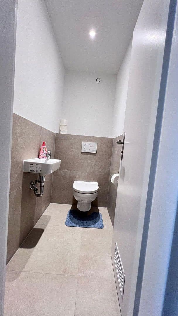 flat to rent, 38 m², Münchener Straße 16, Germering, Bavaria flat to rent, 38 m², Münchener Straße 16, Germering, Bavaria