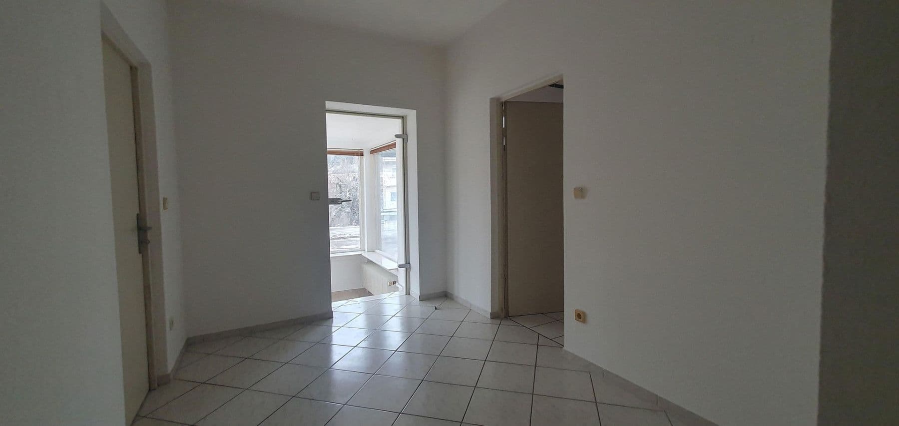 2 bedroom with open-plan kitchen flat to rent, 96 m², Schlichtestraße 32, Burladingen, Baden-Württemberg 2 bedroom with open-plan kitchen flat to rent, 96 m², Schlichtestraße 32, Burladingen, Baden-Württemberg