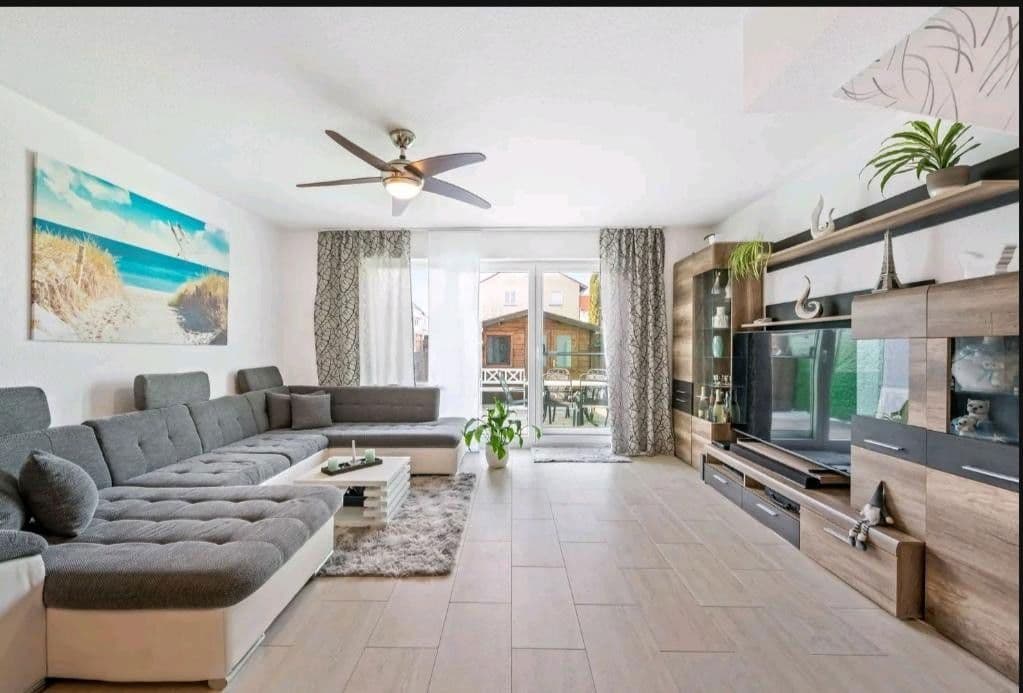 4 bedroom flat for sale, 97 m², Gemmingen, Baden-Württemberg 4 bedroom flat for sale, 97 m², Gemmingen, Baden-Württemberg