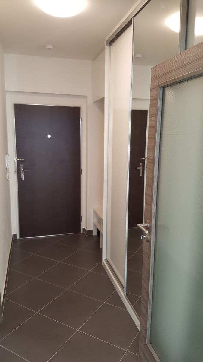 Studio flat to rent, 31 m², Jateční, Prague, Prague Studio flat to rent, 31 m², Jateční, Prague, Prague