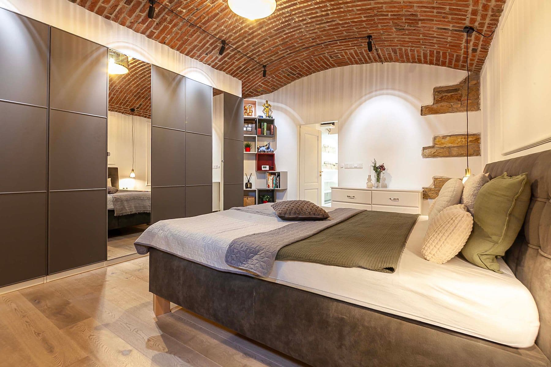 2 bedroom with open-plan kitchen flat for sale, 115 m², Pod Kotlaskou, Prague, Prague 2 bedroom with open-plan kitchen flat for sale, 115 m², Pod Kotlaskou, Prague, Prague