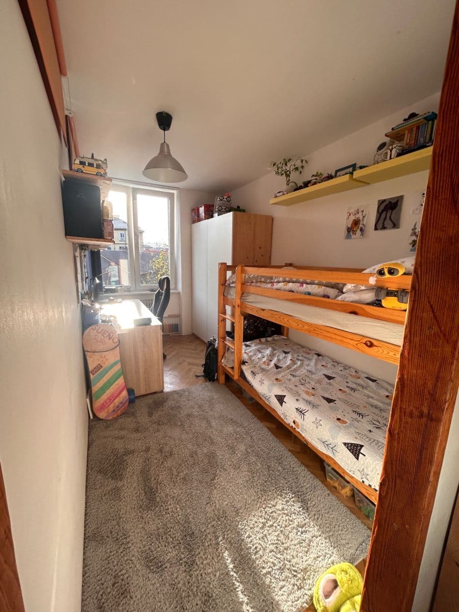 2 bedroom with open-plan kitchen flat to rent, 60 m², Partyzánská, Chomutov, Ústecký Region 2 bedroom with open-plan kitchen flat to rent, 60 m², Partyzánská, Chomutov, Ústecký Region