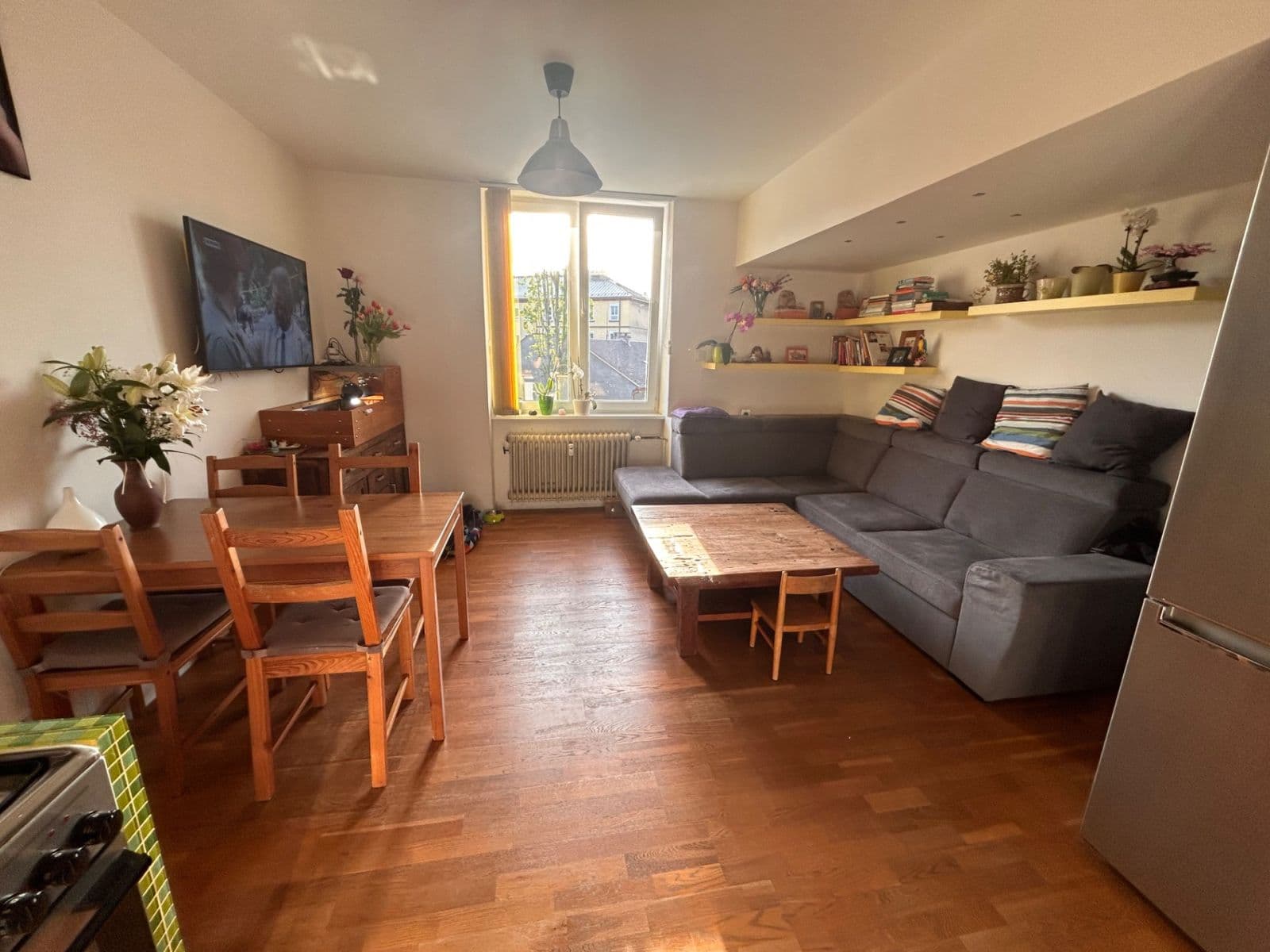 2 bedroom with open-plan kitchen flat to rent, 60 m², Partyzánská, Chomutov, Ústecký Region 2 bedroom with open-plan kitchen flat to rent, 60 m², Partyzánská, Chomutov, Ústecký Region