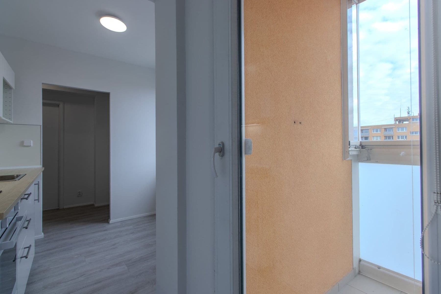 1 bedroom flat to rent, 32 m², sídl. Hůrka, Kralupy nad Vltavou, Středočeský Region 1 bedroom flat to rent, 32 m², sídl. Hůrka, Kralupy nad Vltavou, Středočeský Region