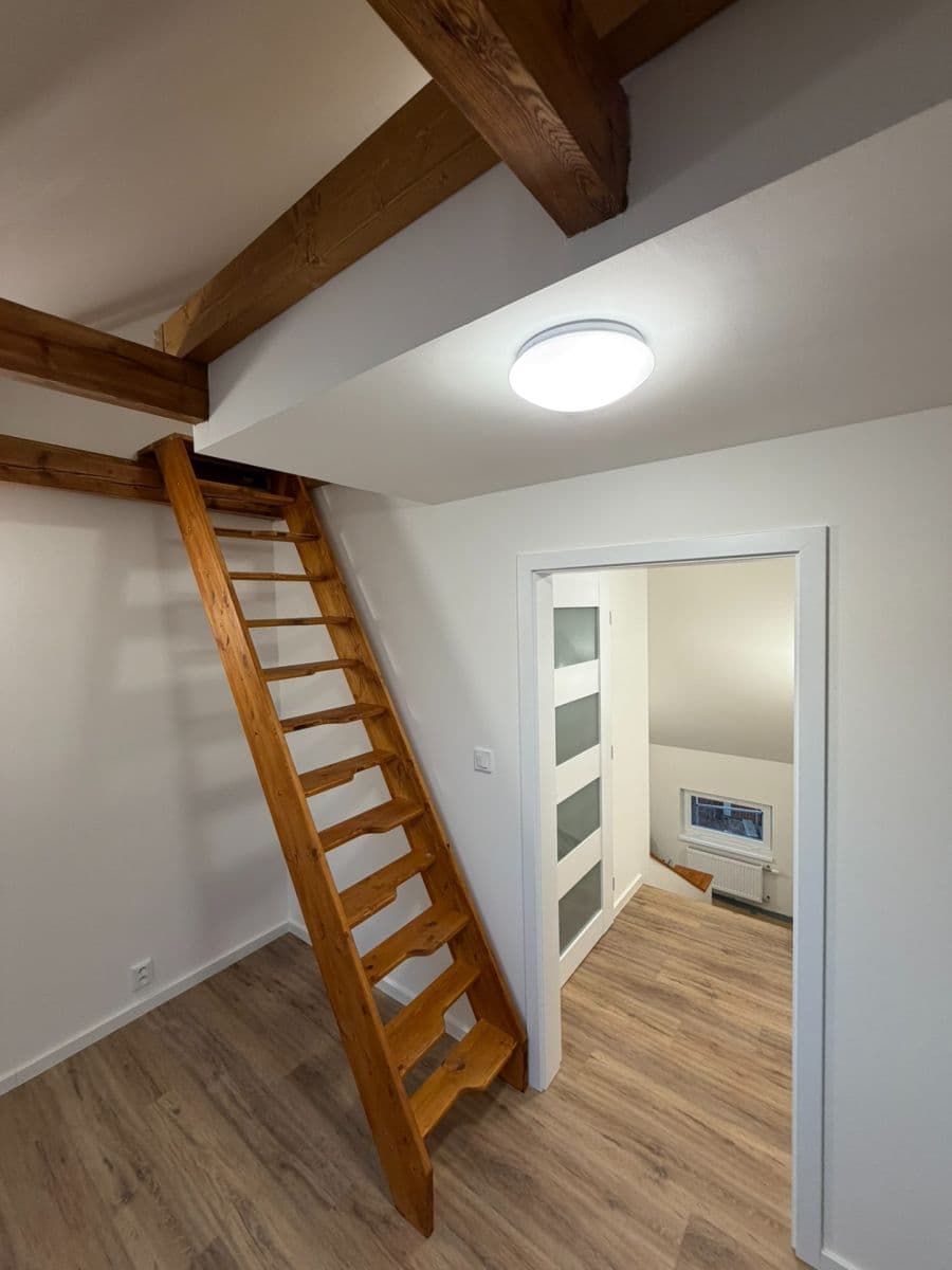 1 bedroom with open-plan kitchen flat to rent, 50 m², Alešova, Ústí nad Labem, Ústecký Region 1 bedroom with open-plan kitchen flat to rent, 50 m², Alešova, Ústí nad Labem, Ústecký Region