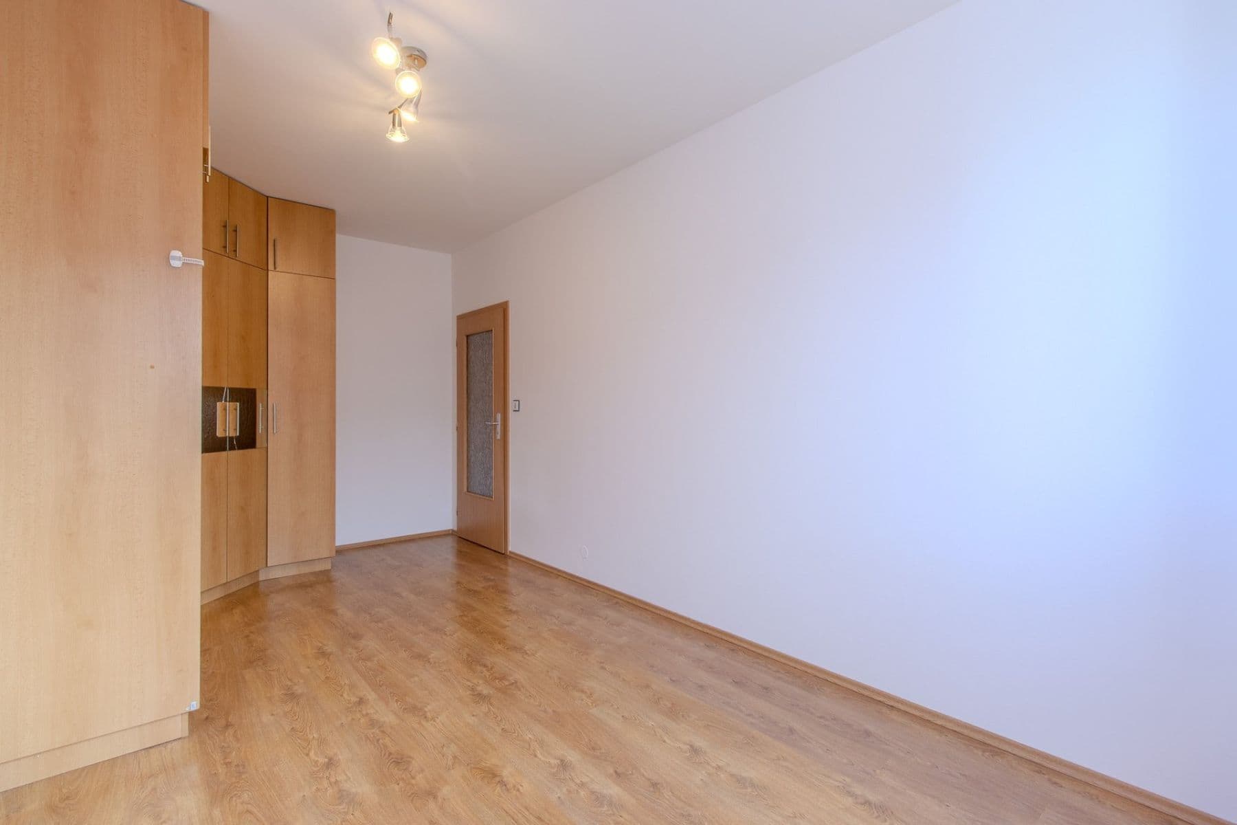 2 bedroom flat to rent, 52 m², U Kasáren, Mladá Boleslav, Středočeský Region 2 bedroom flat to rent, 52 m², U Kasáren, Mladá Boleslav, Středočeský Region