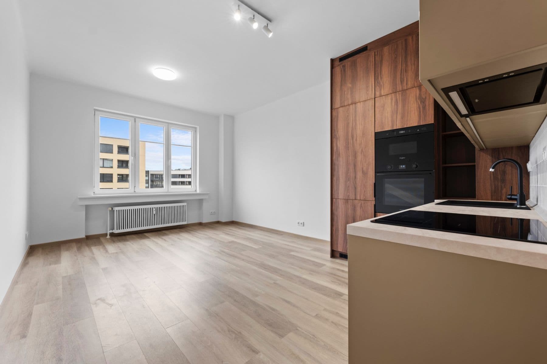 1 bedroom with open-plan kitchen flat to rent, 49 m², Ortenovo náměstí, Prague, Prague 1 bedroom with open-plan kitchen flat to rent, 49 m², Ortenovo náměstí, Prague, Prague