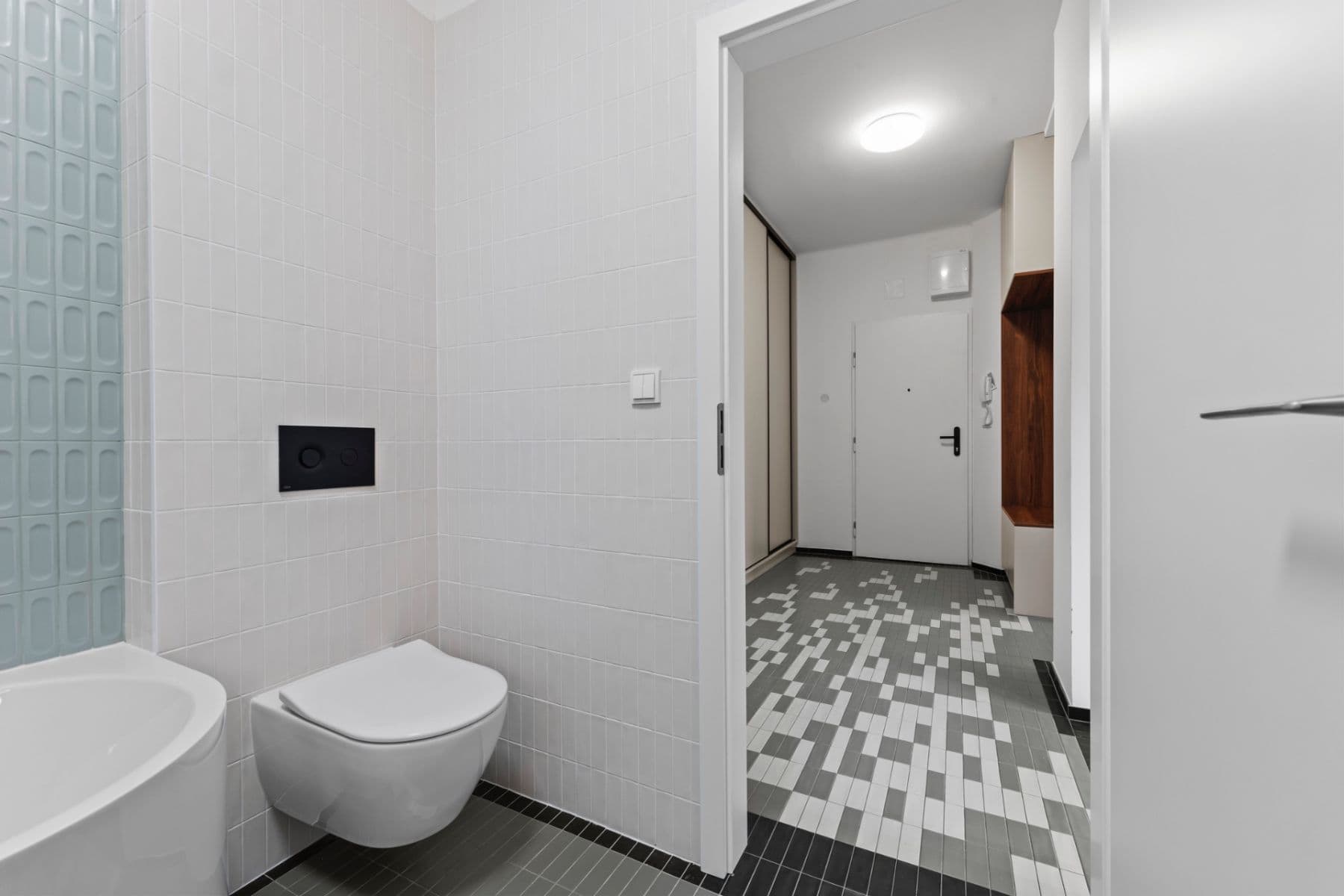 1 bedroom with open-plan kitchen flat to rent, 49 m², Ortenovo náměstí, Prague, Prague 1 bedroom with open-plan kitchen flat to rent, 49 m², Ortenovo náměstí, Prague, Prague