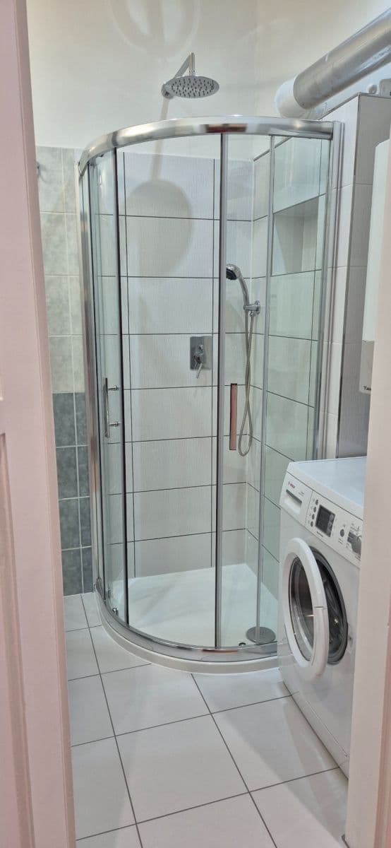 Studio flat for sale, 37 m², Prouzova, Prague, Prague Studio flat for sale, 37 m², Prouzova, Prague, Prague