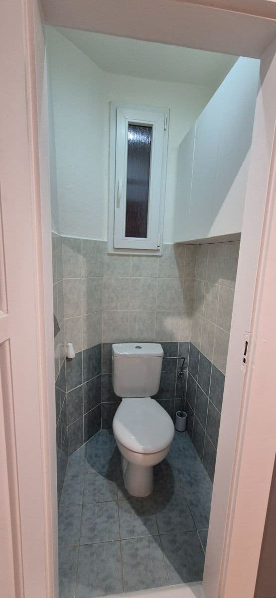 Studio flat for sale, 37 m², Prouzova, Prague, Prague Studio flat for sale, 37 m², Prouzova, Prague, Prague