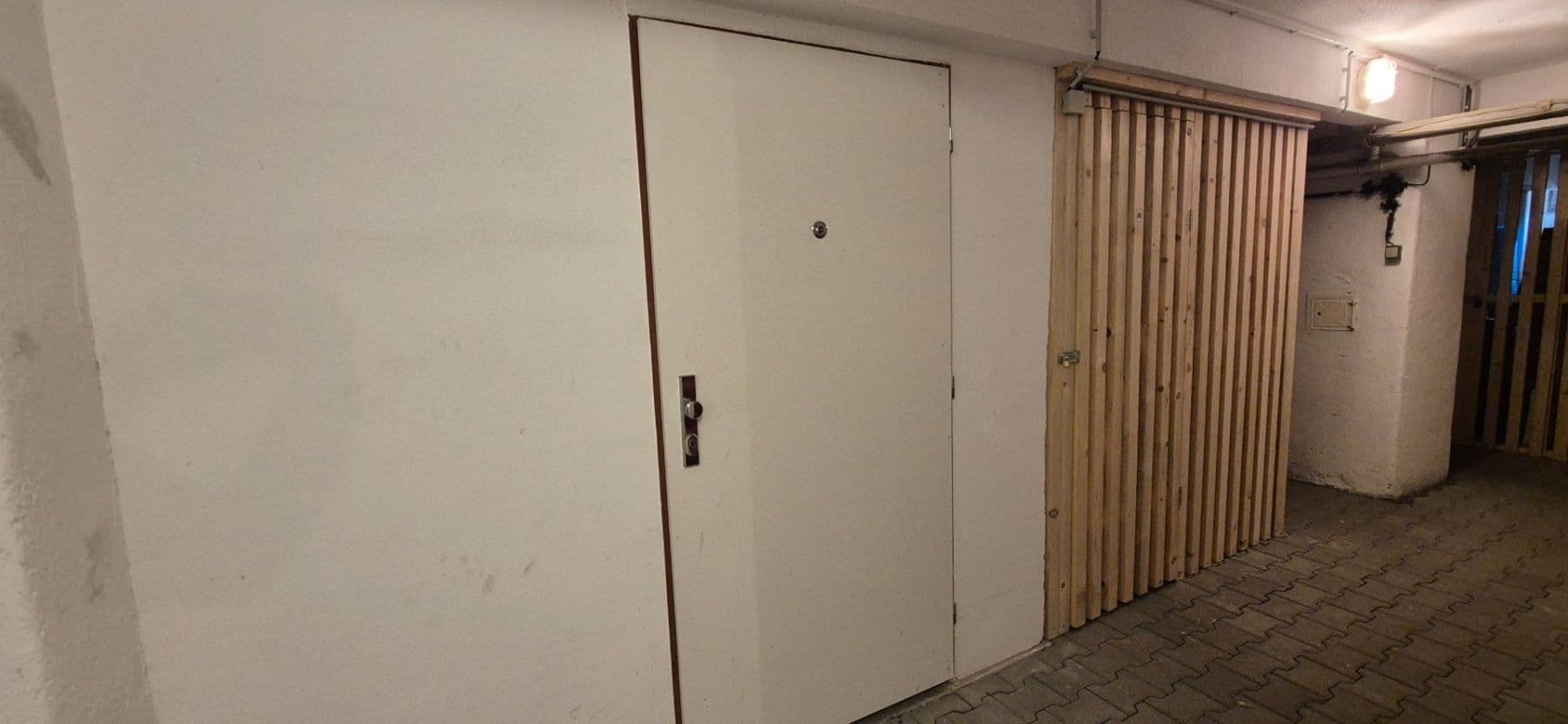 Studio flat for sale, 37 m², Prouzova, Prague, Prague Studio flat for sale, 37 m², Prouzova, Prague, Prague