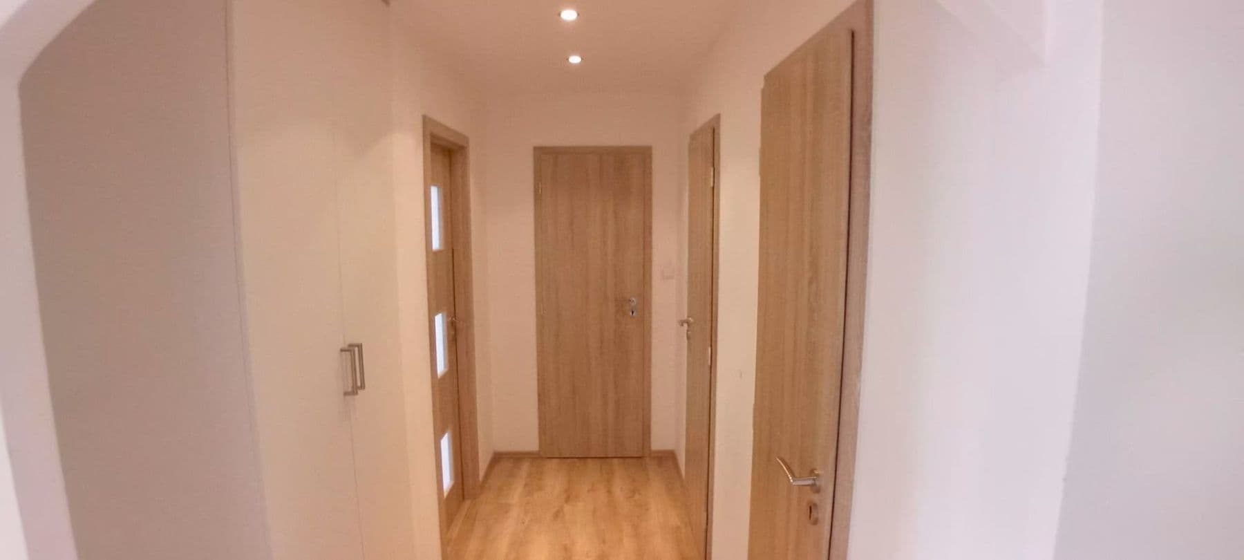 2 bedroom with open-plan kitchen flat to rent, 69 m², Čs. armády, Kladno, Středočeský Region 2 bedroom with open-plan kitchen flat to rent, 69 m², Čs. armády, Kladno, Středočeský Region