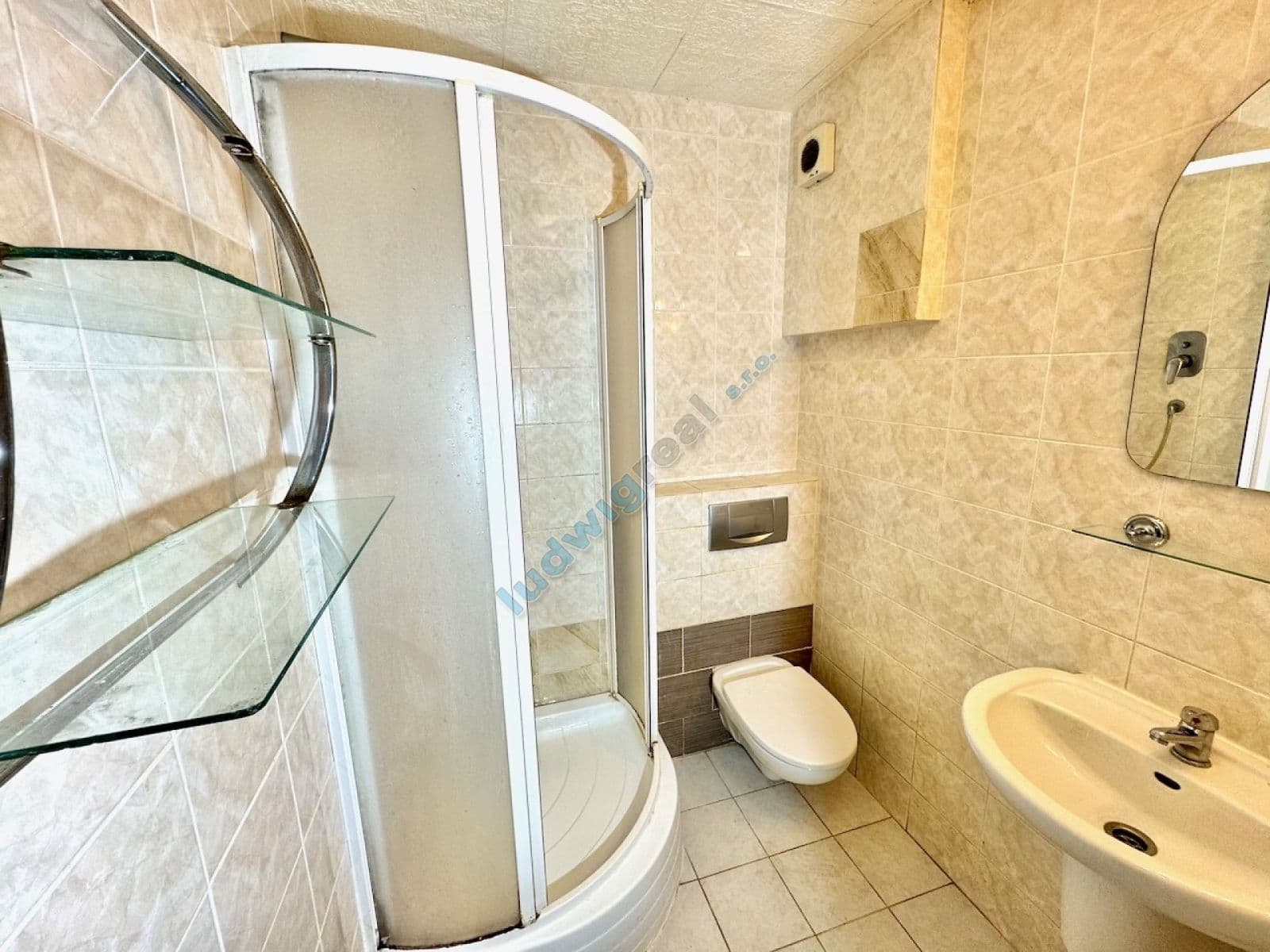 1 bedroom with open-plan kitchen flat to rent, 46 m², Toruňská, Prague, Prague 1 bedroom with open-plan kitchen flat to rent, 46 m², Toruňská, Prague, Prague